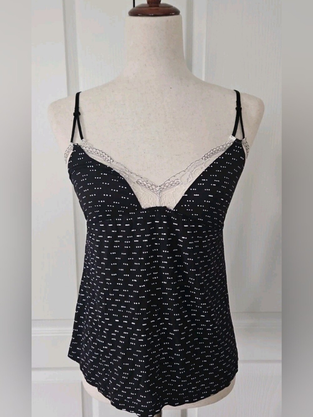 Eberjey Dominique Cami NWT Black Modal Lace Trim Sleepwear Lounge Top S